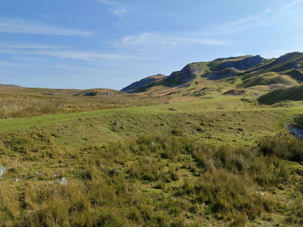 Готель Pentre Riding Stables Abercraf Екстер'єр фото